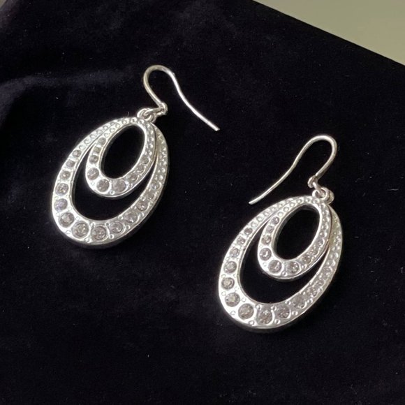 Sparkling double hoop earrings - Picture 2 of 3